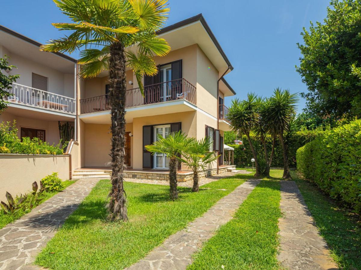 Holiday Home Antonia By Interhome Marina di Pietrasanta Ngoại thất bức ảnh