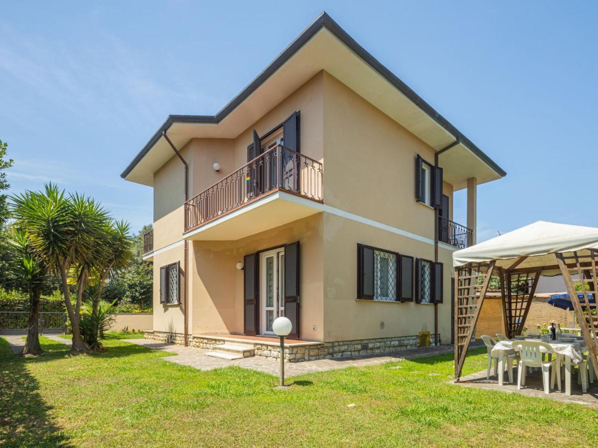 Holiday Home Antonia By Interhome Marina di Pietrasanta Ngoại thất bức ảnh